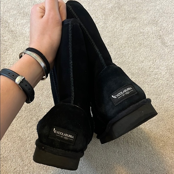 Black Suede Boots - Picture 4 of 11